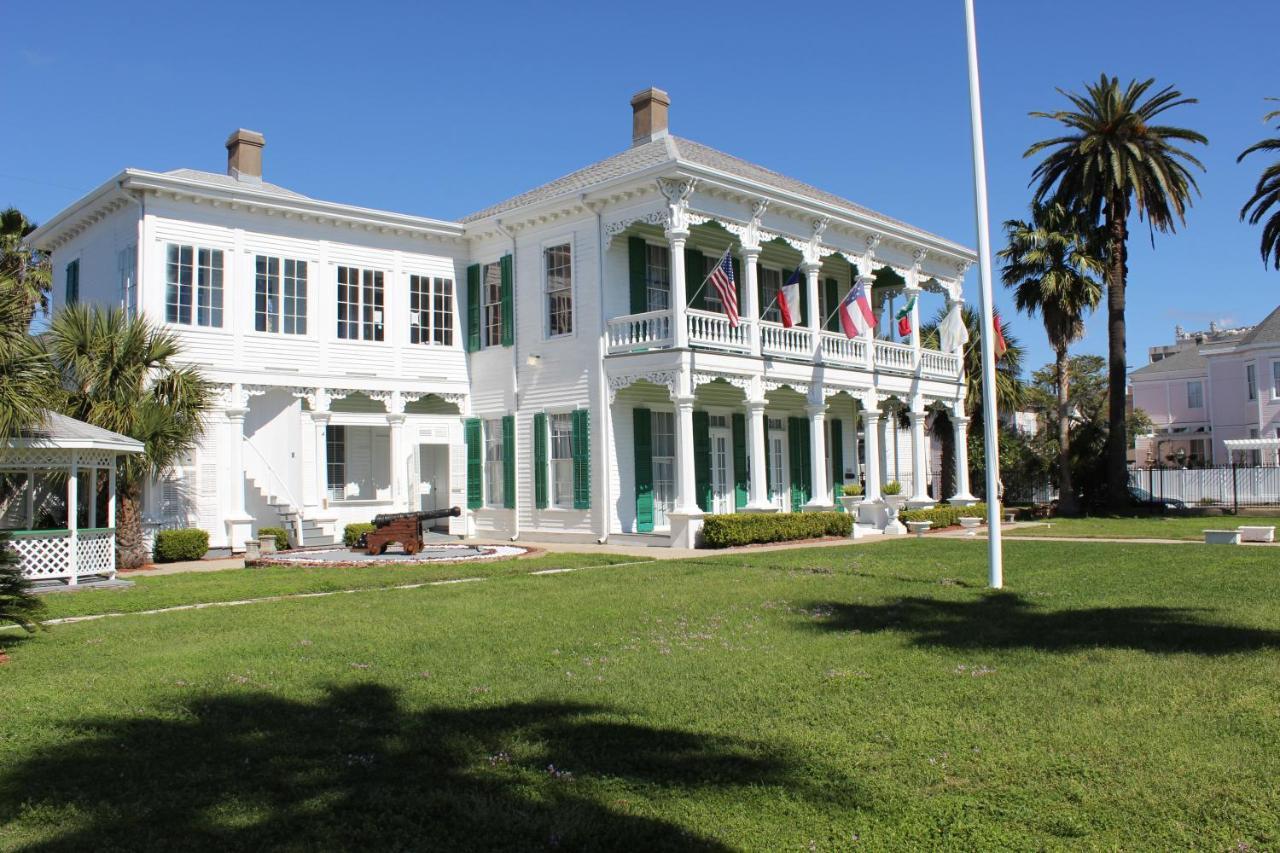 The George Manor Panzió Galveston Kültér fotó