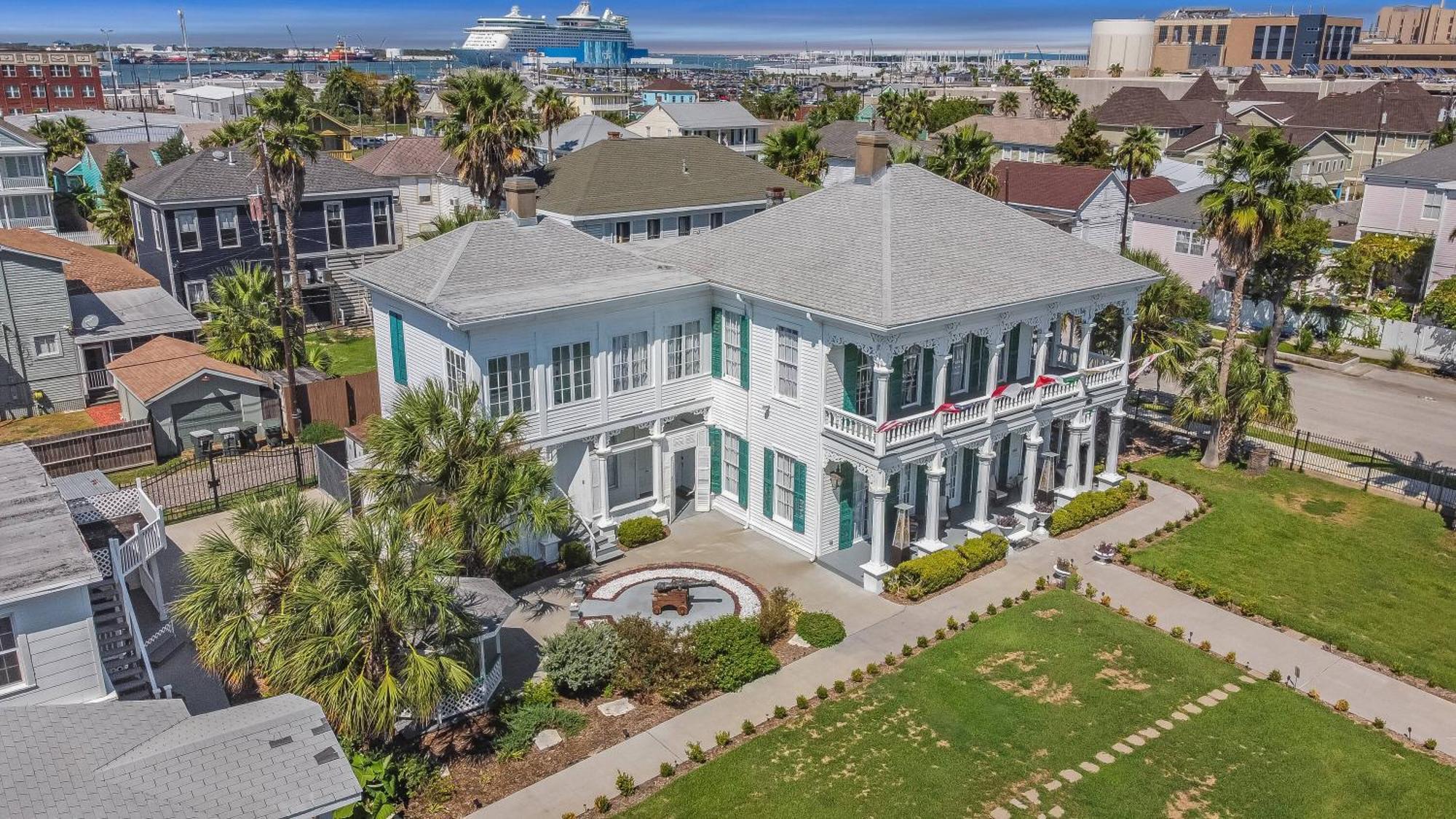 The George Manor Panzió Galveston Kültér fotó